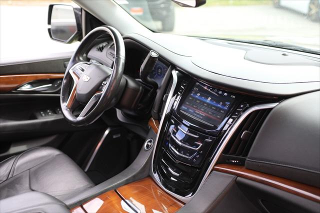 2019 Cadillac Escalade ESV Luxury