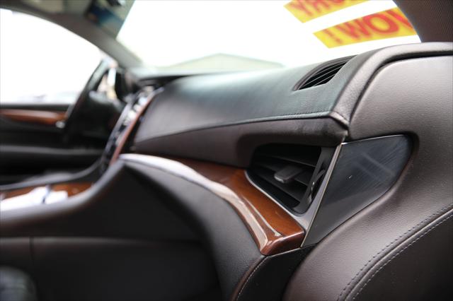 2019 Cadillac Escalade ESV Luxury