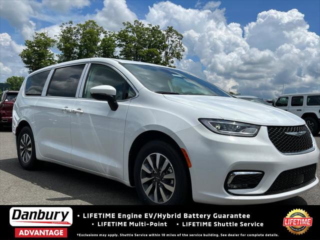 2023 Chrysler Pacifica Hybrid PACIFICA PLUG-IN HYBRID TOURING L 2023 Chrysler Pacifica Hybrid PACIFICA PLUG-IN HYBRID TOURING L
