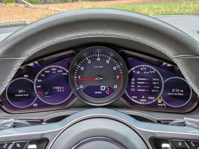 2022 Porsche Cayenne Platinum Edition