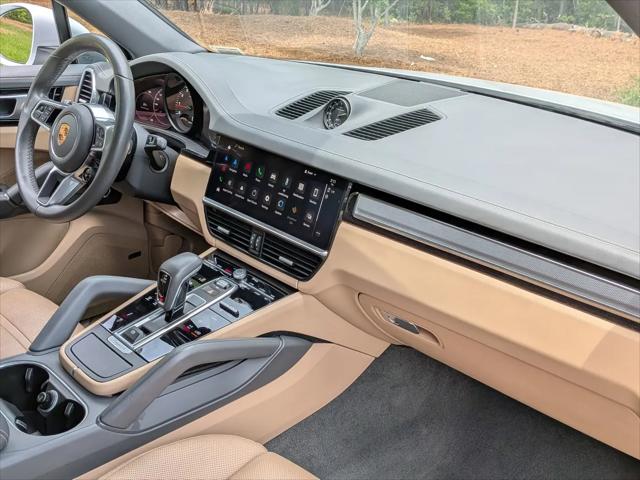 2022 Porsche Cayenne Platinum Edition