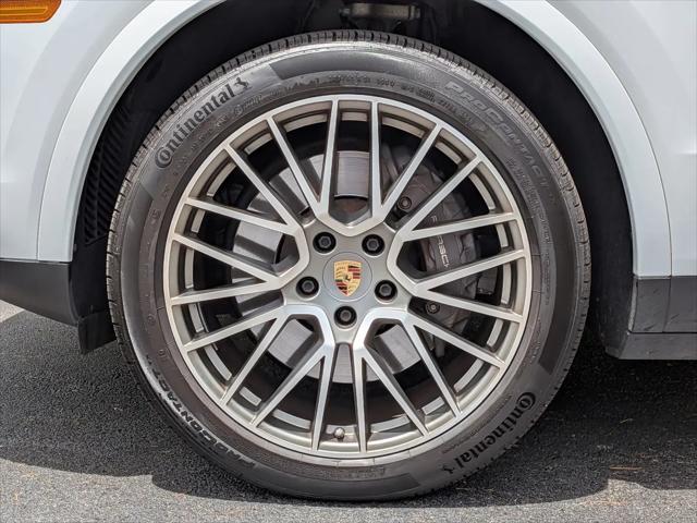 2022 Porsche Cayenne Platinum Edition