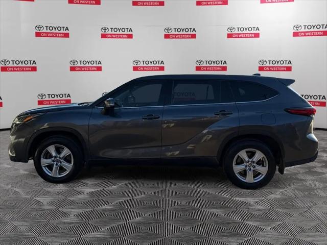 2021 Toyota Highlander LE