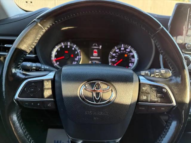 2021 Toyota Highlander LE