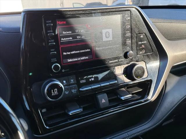2021 Toyota Highlander LE