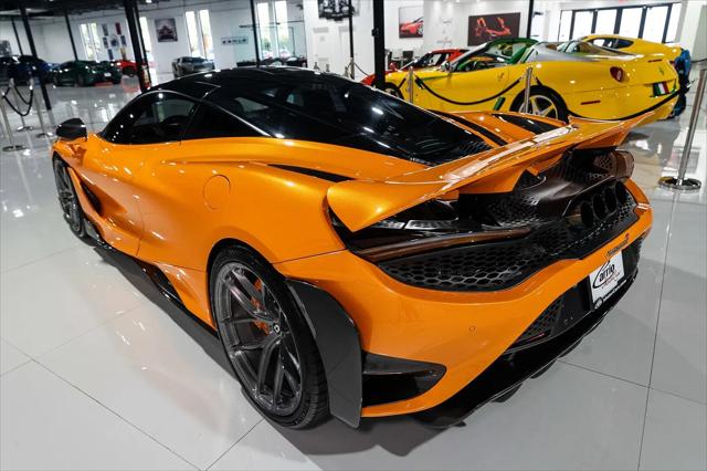 2021 McLaren 765LT Coupe