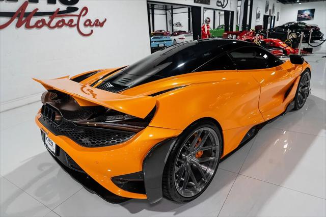 2021 McLaren 765LT Coupe