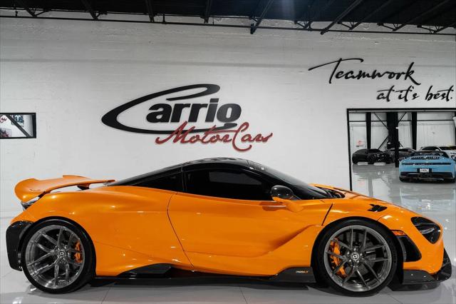 2021 McLaren 765LT Coupe