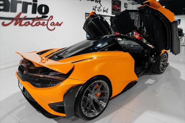 2021 McLaren 765LT Coupe