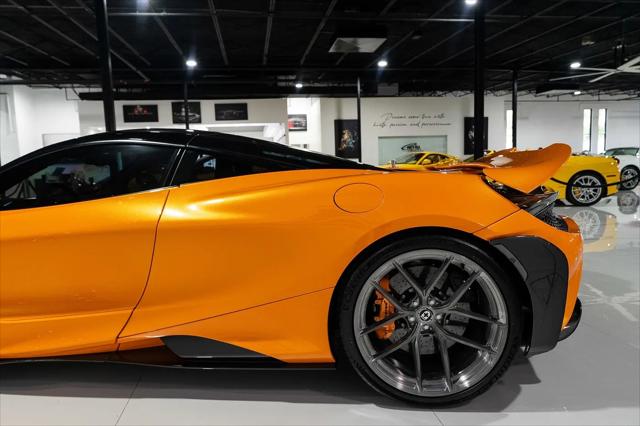 2021 McLaren 765LT Coupe