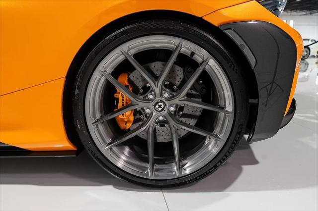 2021 McLaren 765LT Coupe