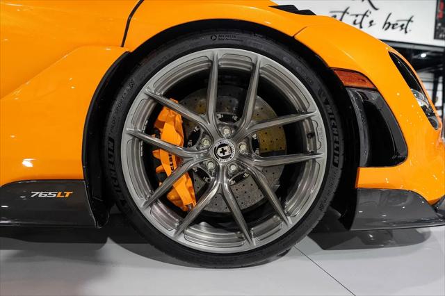 2021 McLaren 765LT Coupe