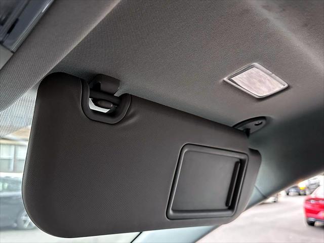 2020 Toyota RAV4 LE [30]