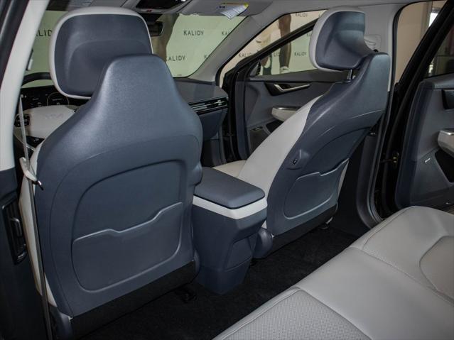 2023 Kia EV6 Wind