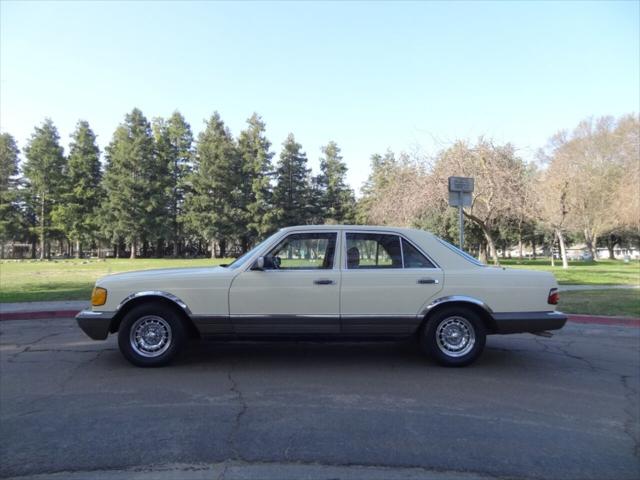 1984 Mercedes-Benz 380 SERIES 380SE