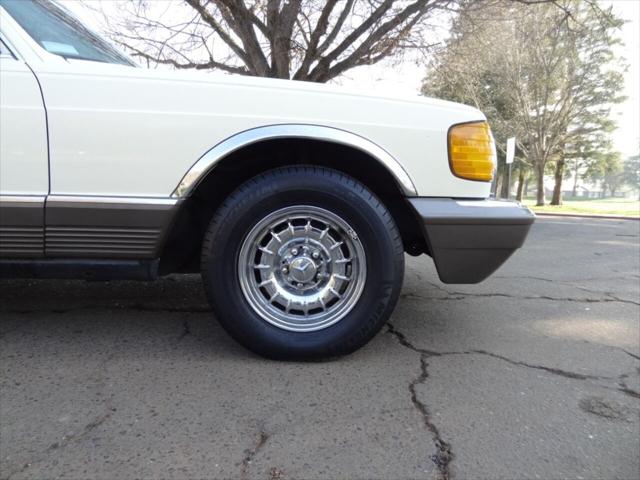 1984 Mercedes-Benz 380 SERIES 380SE