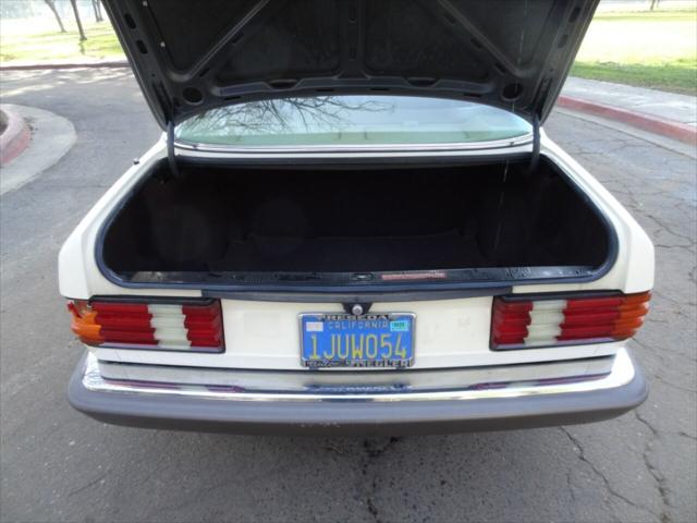 1984 Mercedes-Benz 380 SERIES 380SE