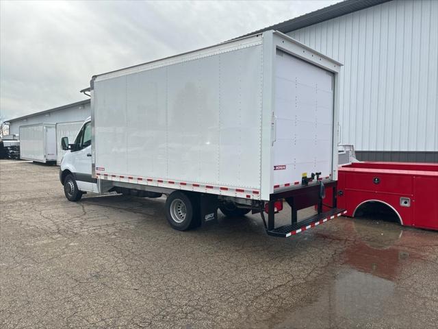 2021 Freightliner Sprinter 3500XD Chassis Standard Roof V6