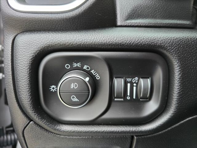 2020 Ram 1500 Laramie Crew Cab 4x4 5'7" Box
