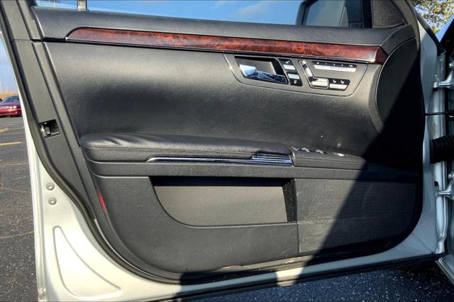 2011 Mercedes-Benz S 550 4MATIC