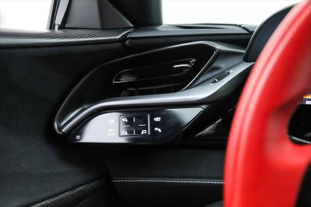 2022 Ferrari SF90 Stradale Coupe