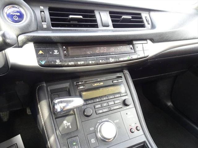 2011 Lexus CT 200h Premium