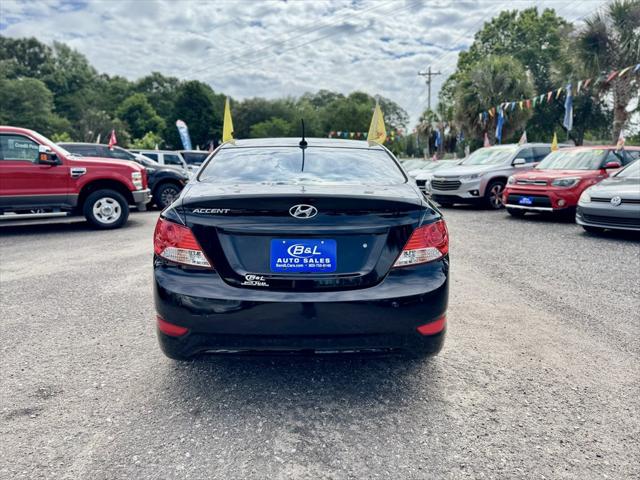 2012 Hyundai Accent GLS