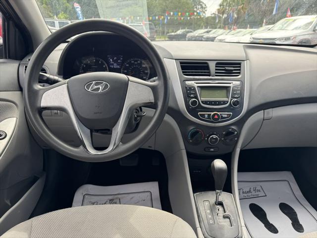 2012 Hyundai Accent GLS