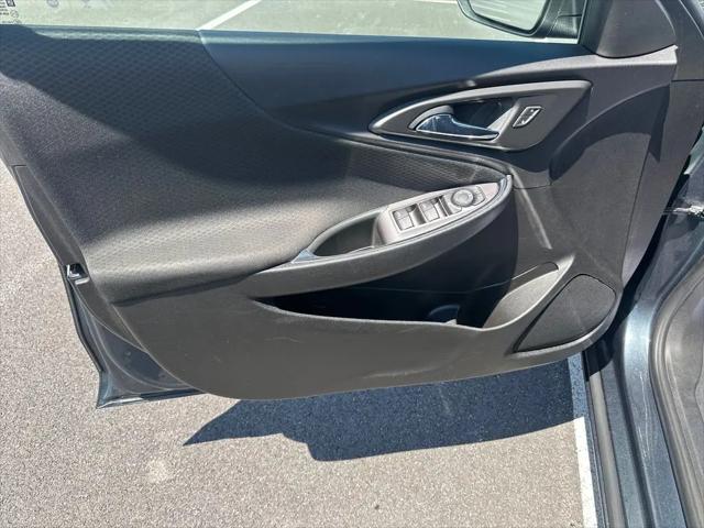 2021 Chevrolet Malibu FWD LT