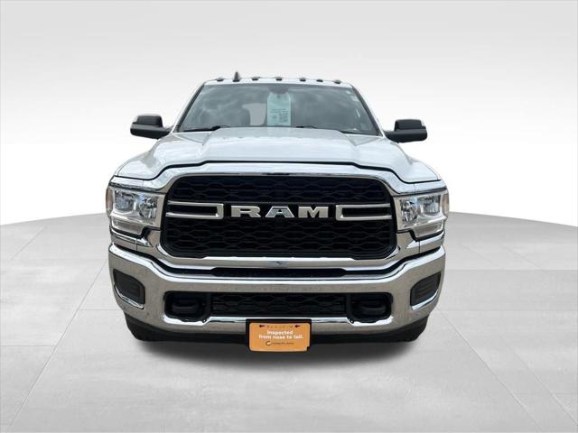 2022 Ram 2500 Tradesman Crew Cab 4x4 6'4" Box
