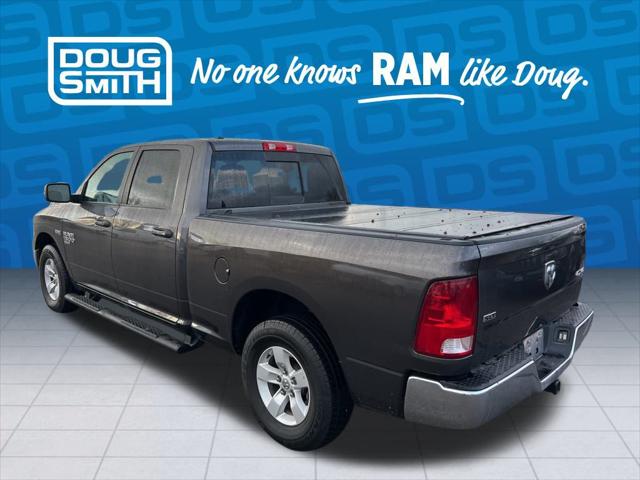 2020 RAM 1500 Classic SLT Crew Cab 4x4 64 Box 2020 RAM 1500 Classic SLT Crew Cab 4x4 64 Box