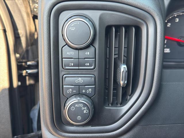 2023 Chevrolet Silverado 1500 4WD Crew Cab Short Bed Custom Trail Boss