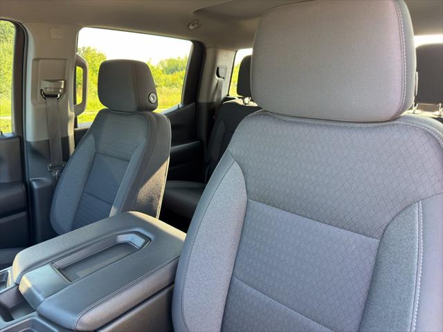 2023 Chevrolet Silverado 1500 4WD Crew Cab Short Bed Custom Trail Boss