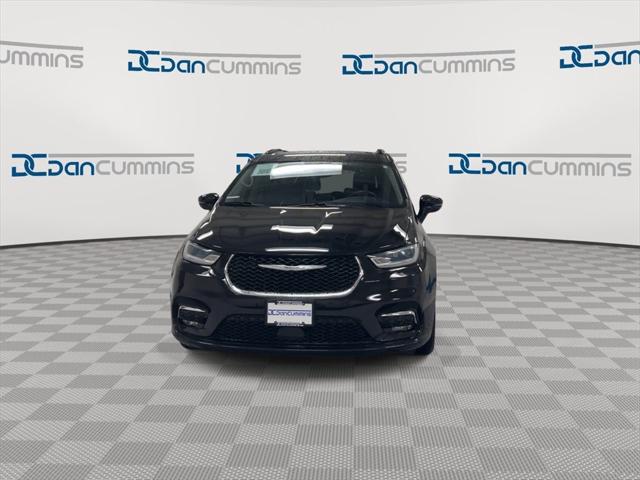 2021 Chrysler Pacifica Touring L 2021 Chrysler Pacifica Touring L