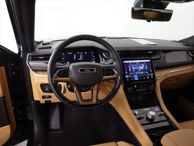 2023 Jeep Grand Cherokee Summit Reserve