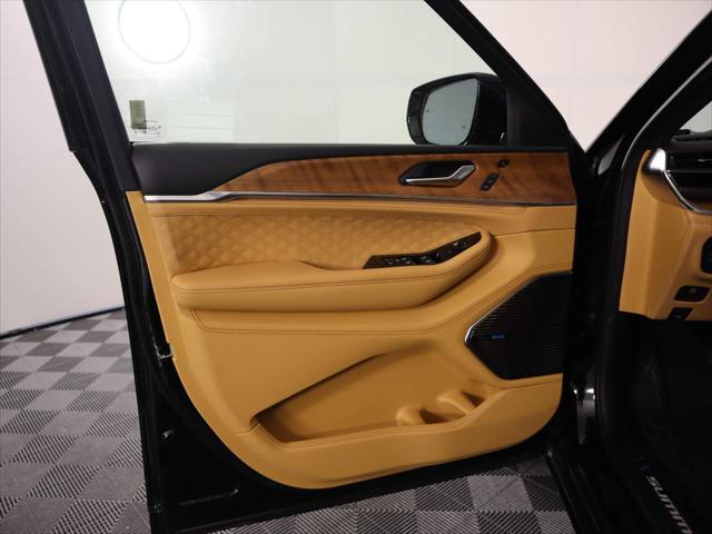 2023 Jeep Grand Cherokee Summit Reserve
