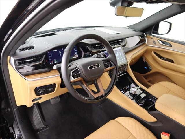 2023 Jeep Grand Cherokee Summit Reserve