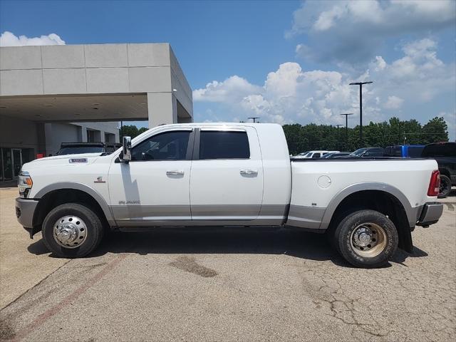 2020 RAM 3500 Laramie Mega Cab 4x4 64 Box