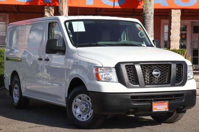 2020 Nissan 1500 SV Standard Roof V6
