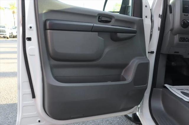2020 Nissan 1500 SV Standard Roof V6