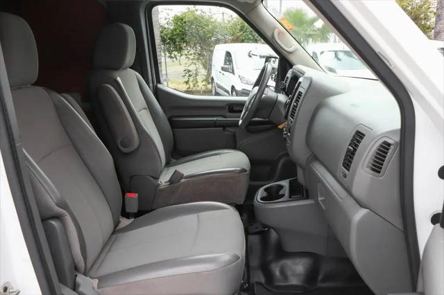 2020 Nissan 1500 SV Standard Roof V6