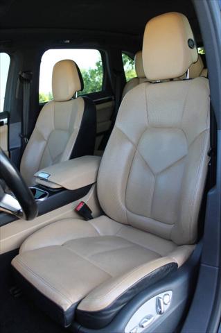 2018 Porsche Cayenne S