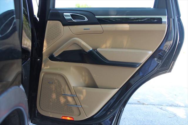 2018 Porsche Cayenne S