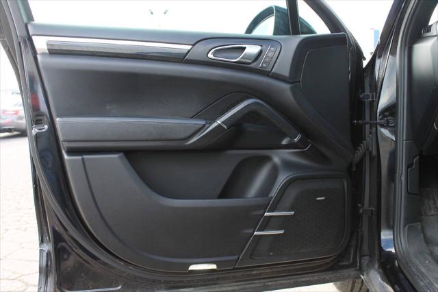 2011 Porsche Cayenne S