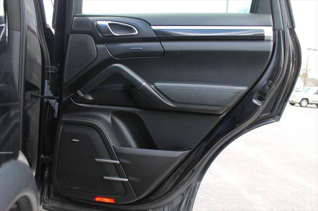2011 Porsche Cayenne S
