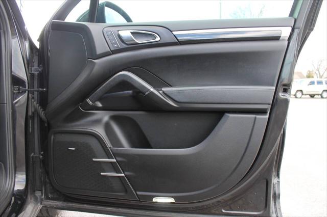 2011 Porsche Cayenne S