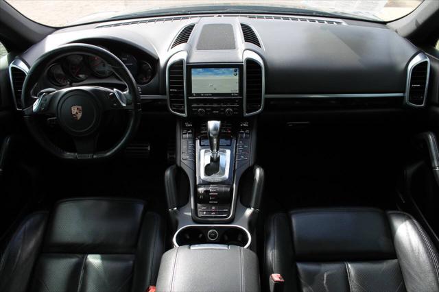 2011 Porsche Cayenne S