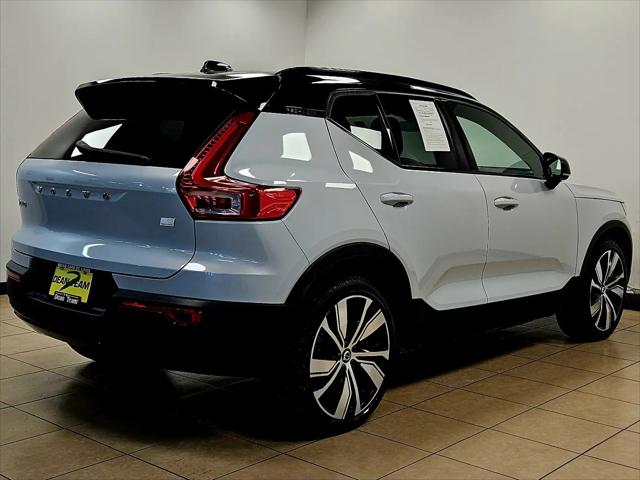 2021 Volvo XC40 Recharge Pure Electric P8