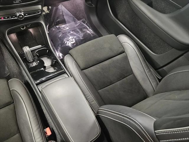 2021 Volvo XC40 Recharge Pure Electric P8