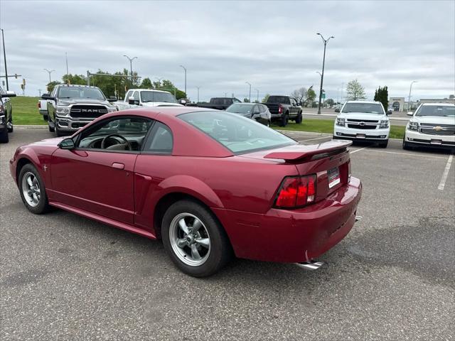 2003 Ford Mustang Standard